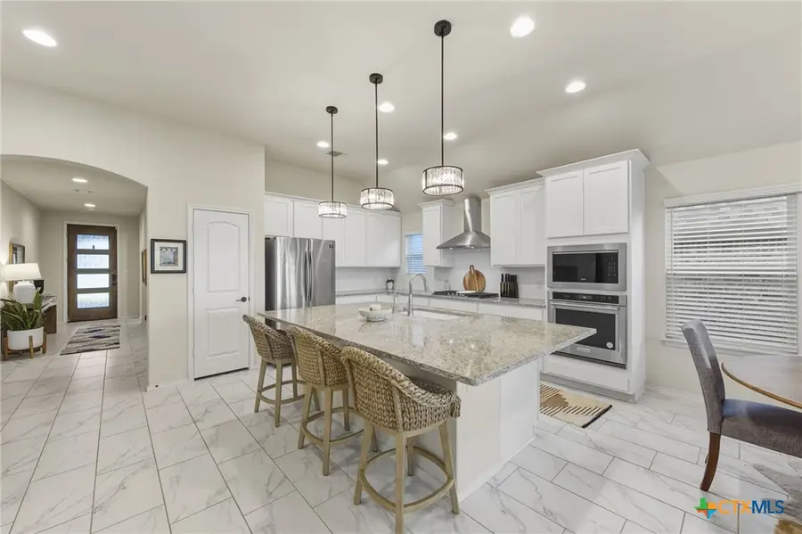 2210 Steerhead Trail, New Braunfels, TX 78132 - Image #3