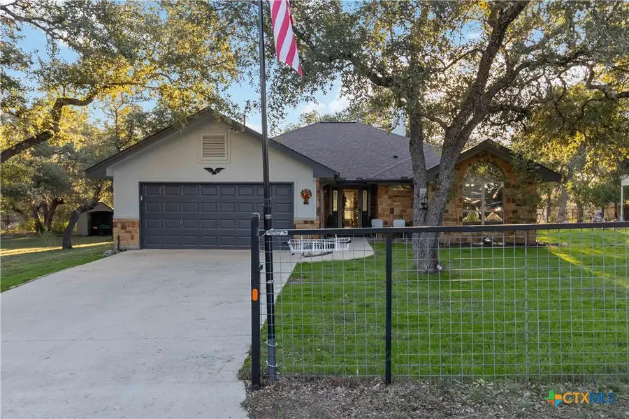 2450 Grandview Forest, Canyon Lake, TX 78133 - Image #2