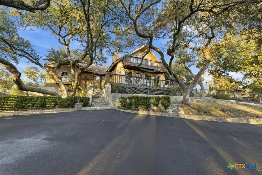 1072 Summit Bluff, Canyon Lake, TX 78133 - Image #3