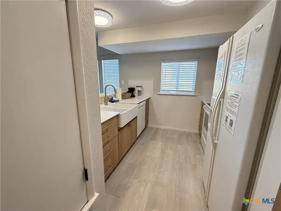 6877 State Highway 361 #30, Port Aransas, TX 78373 - Image #3