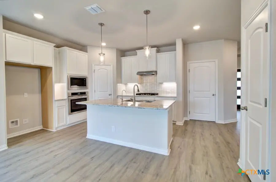 1824 Heritage Maples, New Braunfels, TX 78132 - Image #2