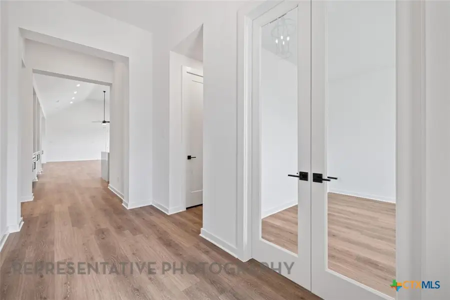 11925 Lofted Bloom, Schertz, TX 78154 - Image #2