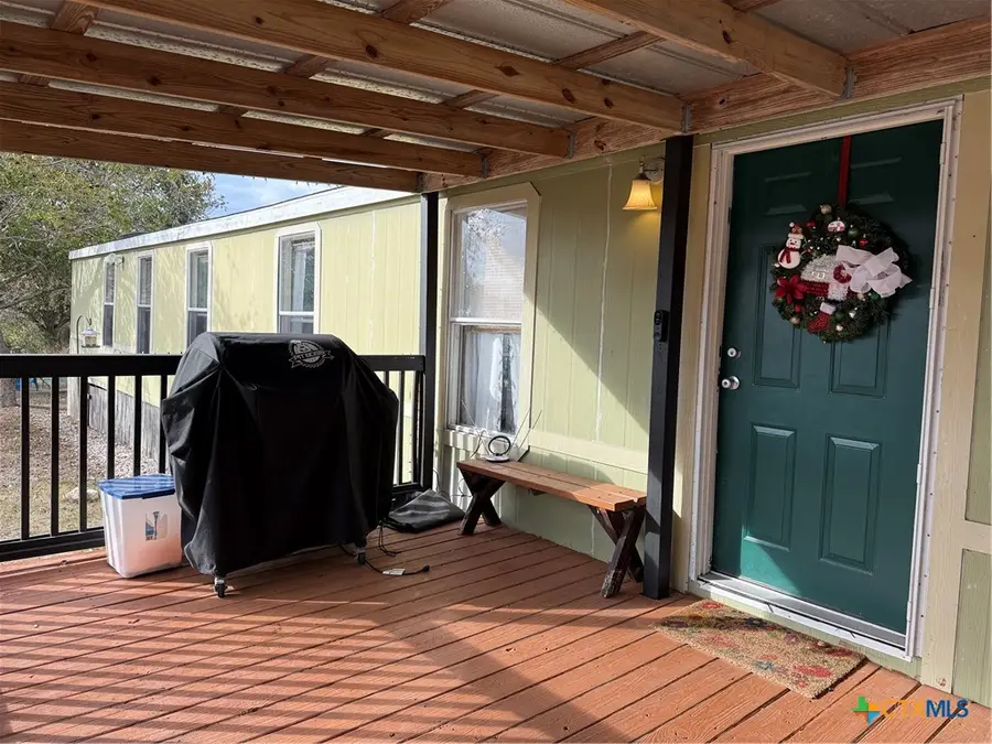 107 Dallas Street, Goliad, TX 77963 - Image #2