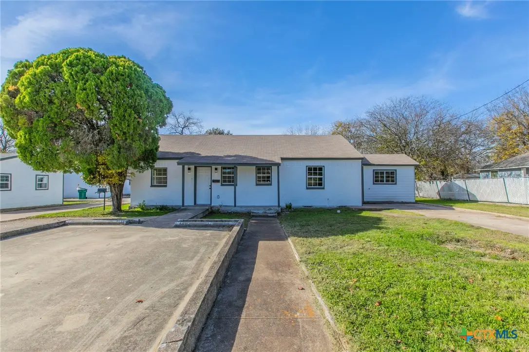 311 & 315 Smith Street, Belton, TX 76513 - Image #1