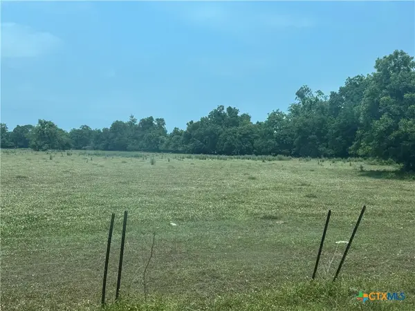 3311 Cr 159, Hungerford, TX 77448