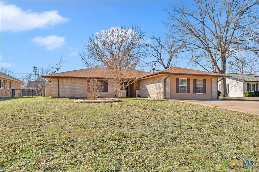 213 Corder Lane, Burnet, TX 78611 - Image #2
