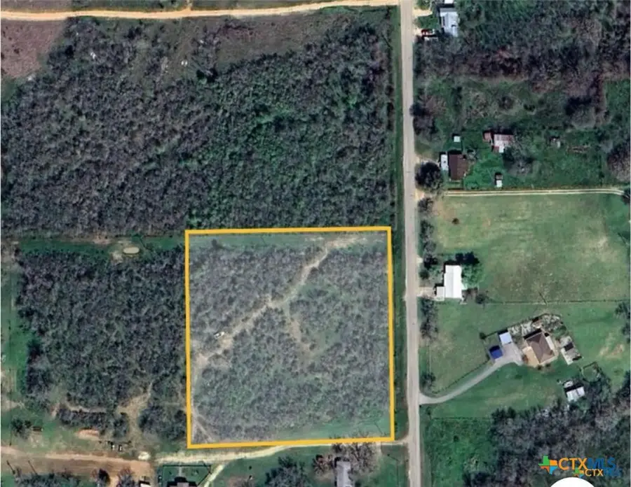 650 Mcknight Road, Seguin, TX 78155 - Image #2