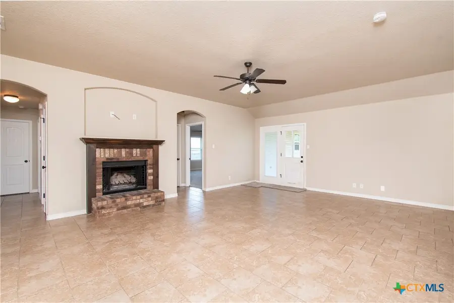 3808 Anvil Range Road, Killeen, TX 76549 - Image #2