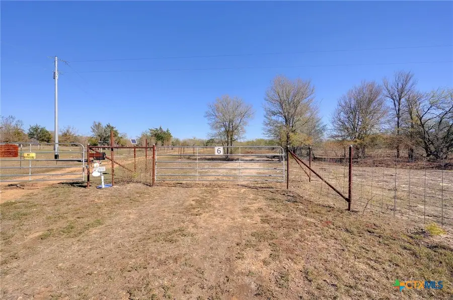 000 Fm 2762, Flatonia, TX 78941 - Image #2