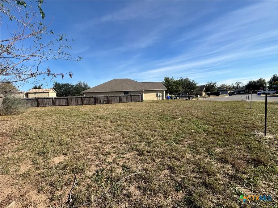 1320 Fern Court, Gonzales, TX 78629 - Image #3
