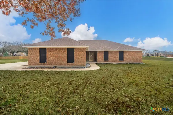 1202 Panorama, Waxahachie, TX 75165