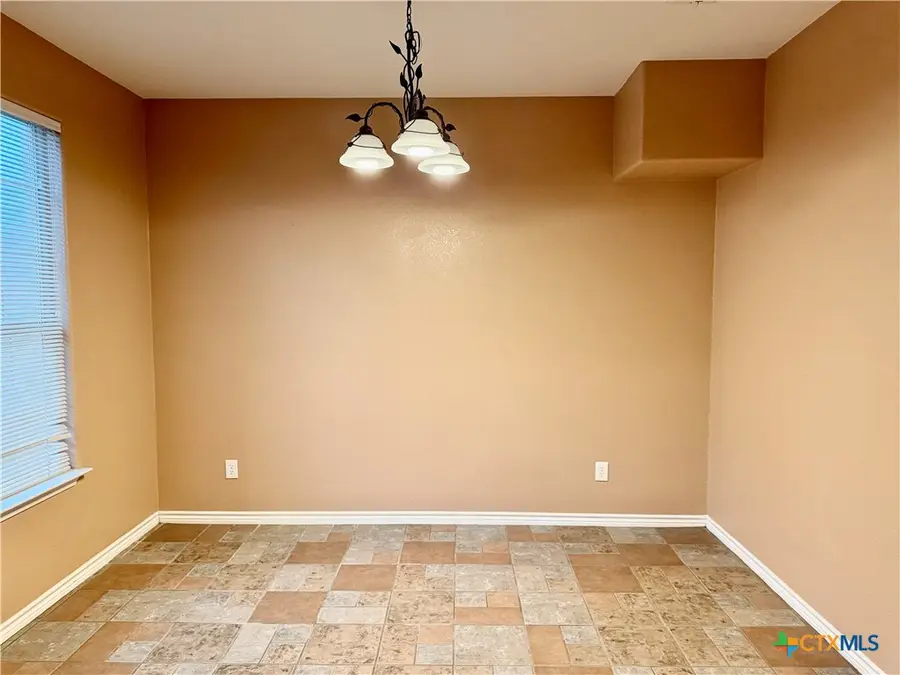 2123 Grizzly Trail, Harker Heights, TX 76548 - Image #3