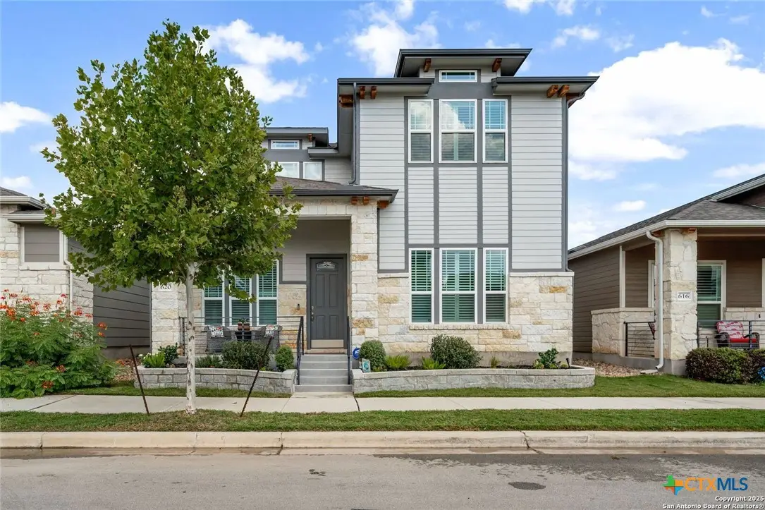 620 N Guenther Avenue, New Braunfels, TX 78130 - #1