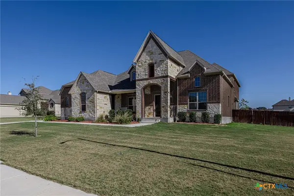 13015 Hunters Trace, St Hedwig, TX 78152
