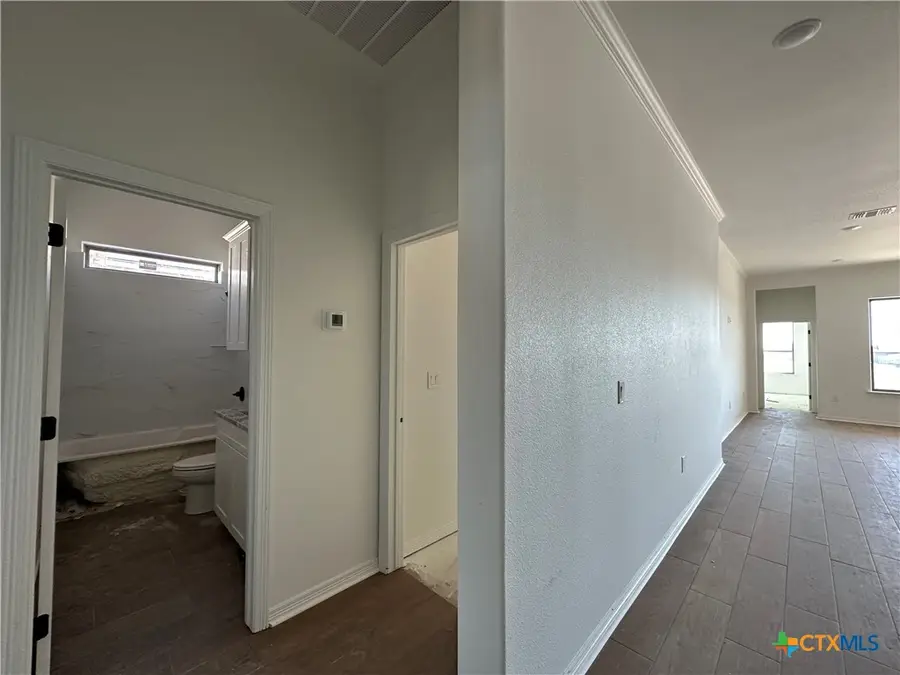 2039 Horse Cane Court, Temple, TX 76502 - Image #2