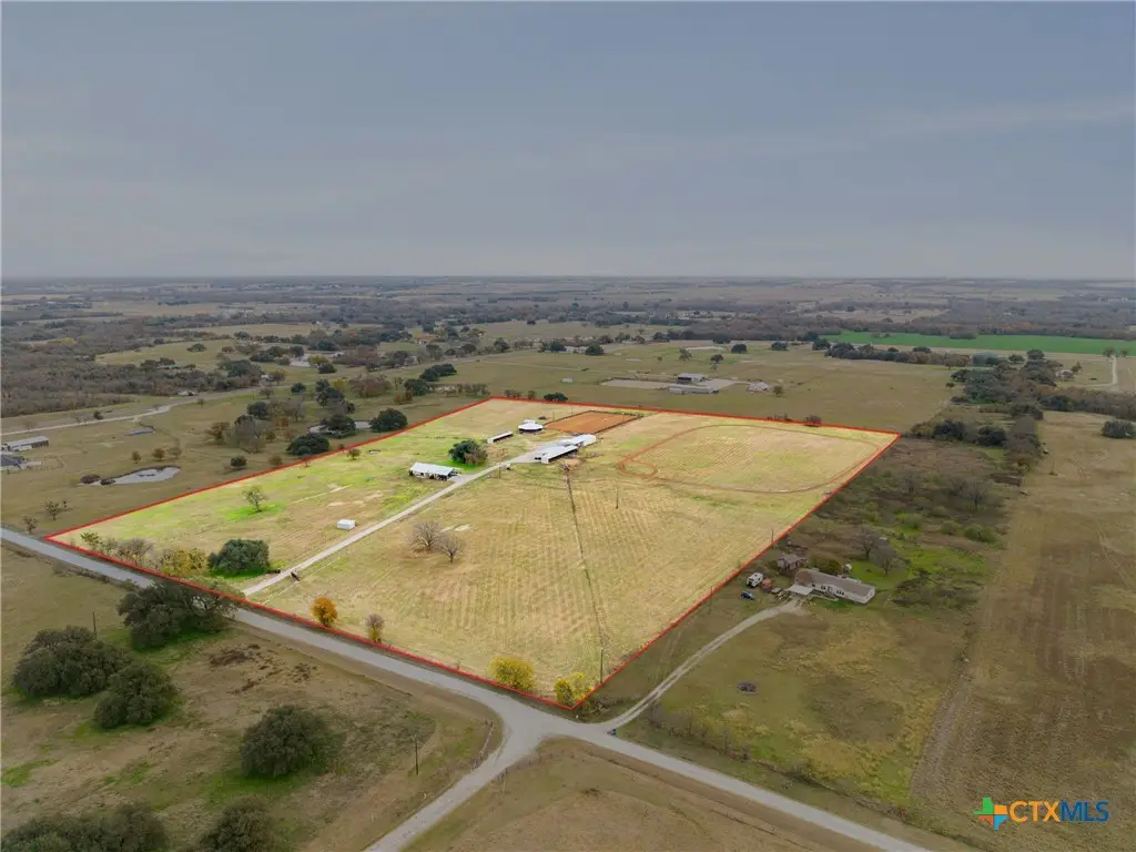 452 County Road 470, Chilton, TX 76632 - #1