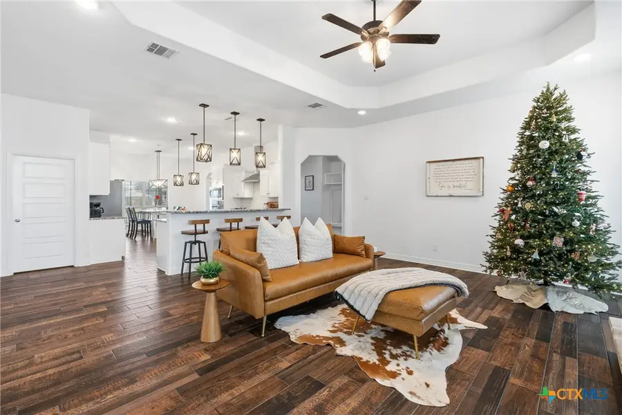 8107 Green Hill Drive, South Bell, TX 78571 - Image #3