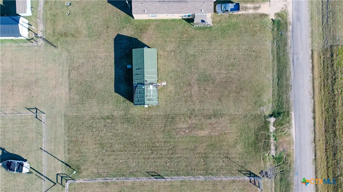 1306 W Ben Tindall Avenue, Seadrift, TX 77983 - Image #1