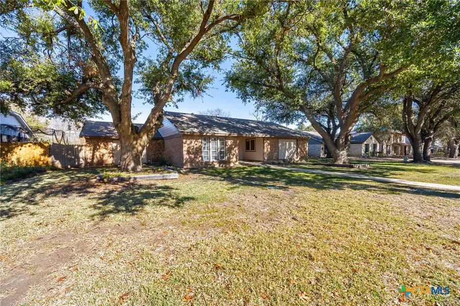 2006 Canyon Creek Drive, Temple, TX 76502 - Image #2