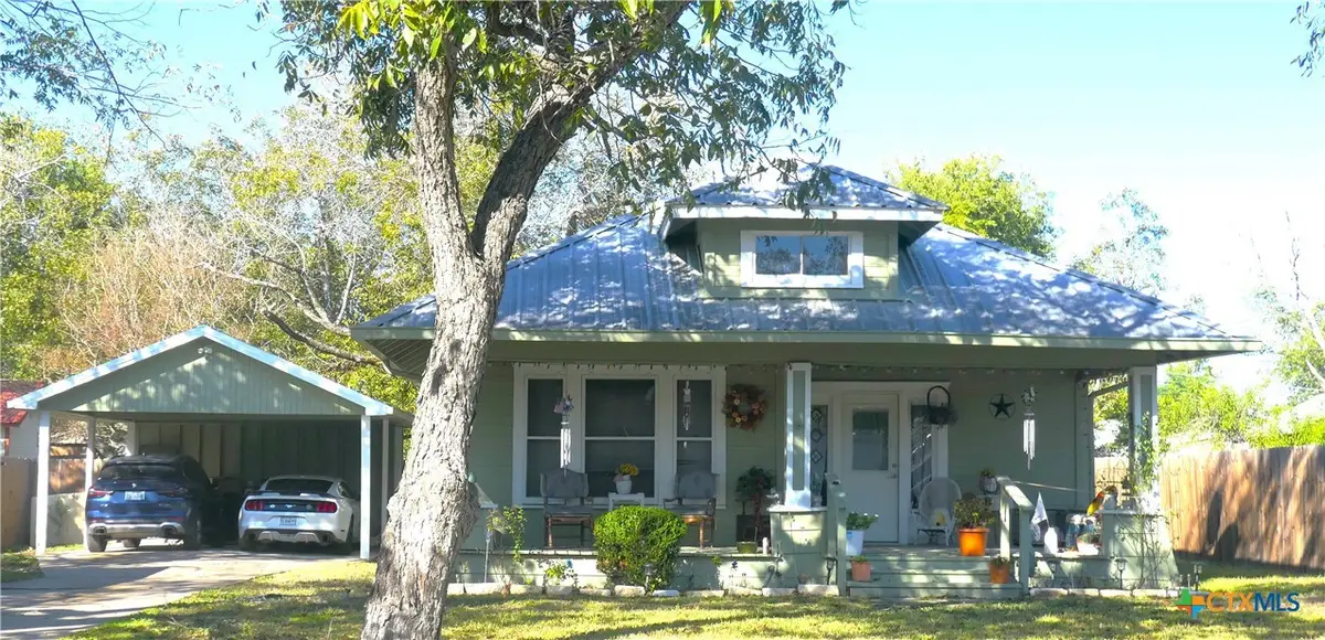 231 S Evie Street, Bartlett, TX 76511 - #1