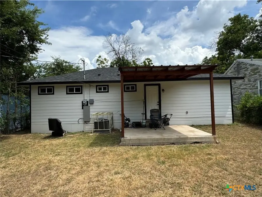 2409 Mitchell Avenue, Waco, TX 76708 - Image #2