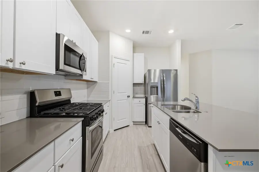 9149 Honey Mesquite, Seguin, TX 78155 - Image #3