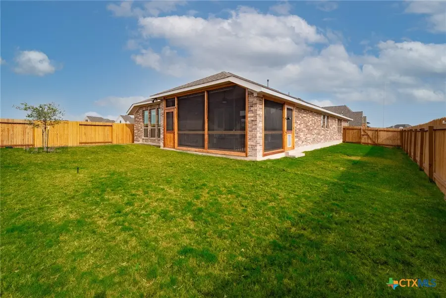 2900 Flaxen Way, Seguin, TX 78155 - Image #3