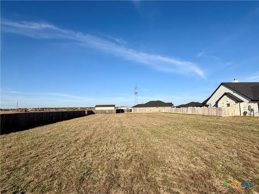 5107 Hollow Drive, Salado, TX 76571 - Image #3