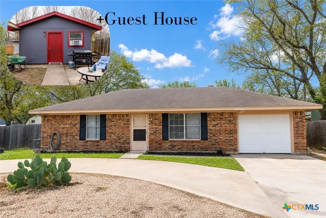 1114 Woodlawn Street, Lockhart, TX 78644 - #1