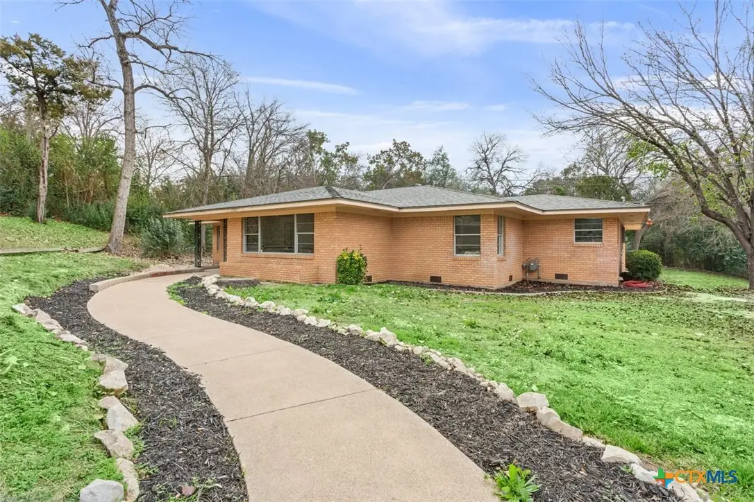 3213 W Avenue T, Temple, TX 76504 - Image #1