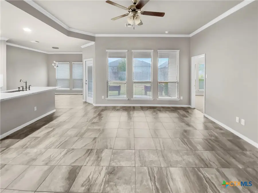 811 Cross Drive, Temple, TX 76502 - Image #3