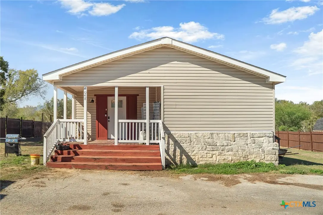 4048 Sutherland Springs Road, Seguin, TX 78155 - #1