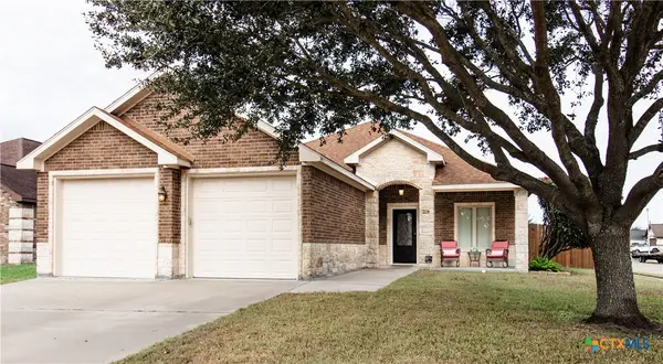 214 Windwood Lane, Victoria, TX 77904