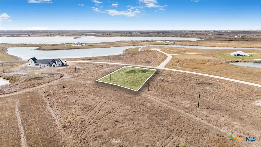 311 Channel Bass Lane, Port Lavaca, TX 77979 - Image #2