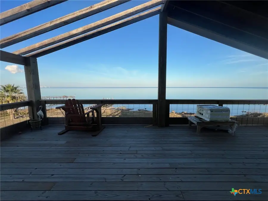 9 Lee Street, Port Lavaca, TX 77979 - Image #2