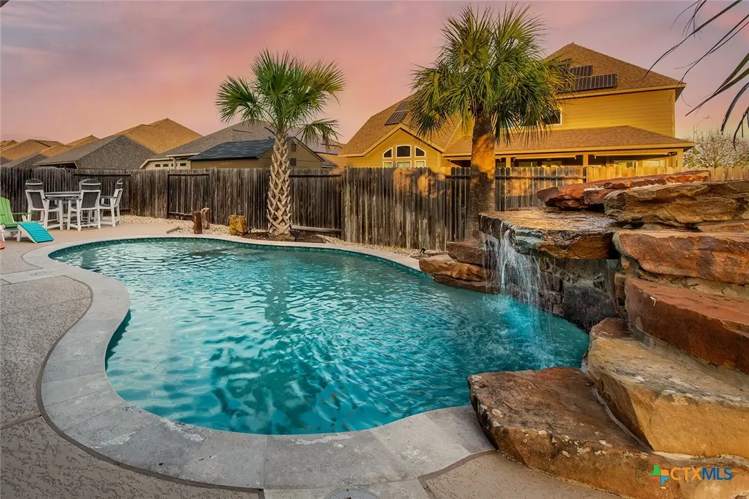 2901 Glen View, Seguin, TX 78155 - Image #1