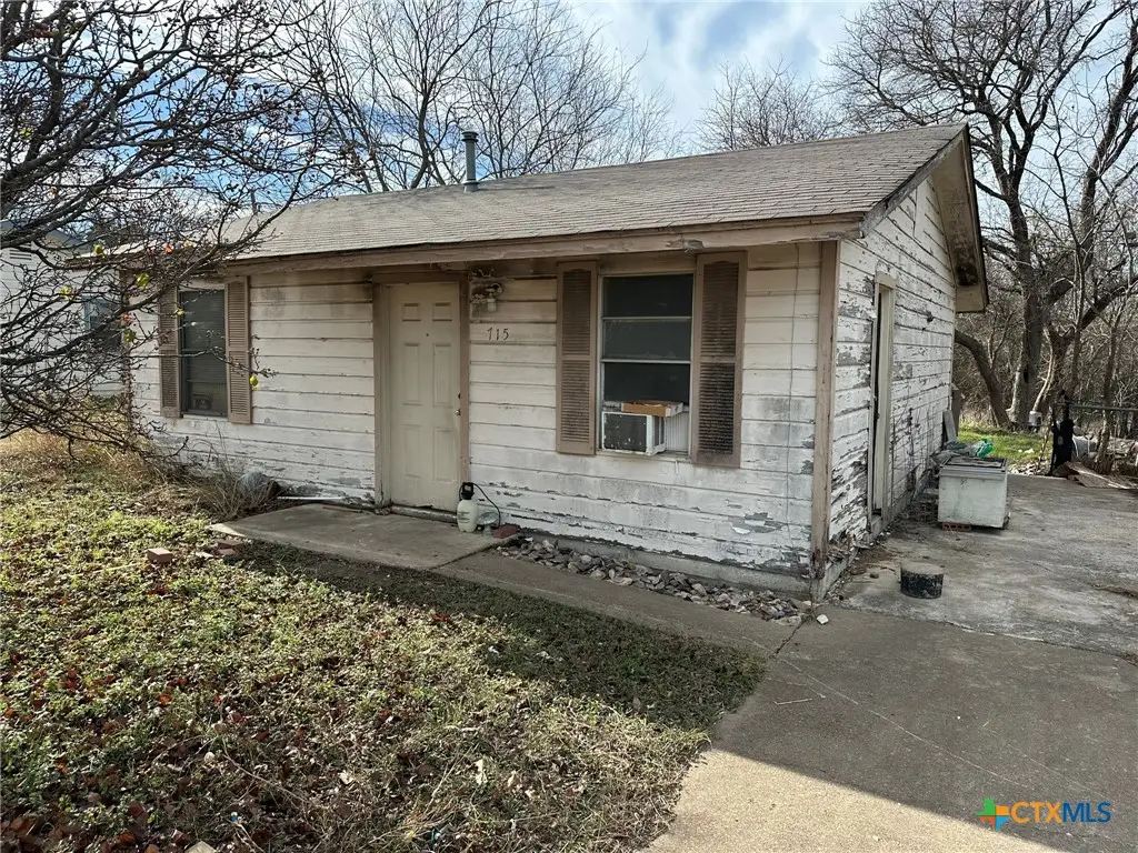 715 W Avenue B, Copperas Cove, TX 76522 - Image #1