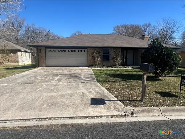 146 Forest Drive, Seguin, TX 78155
