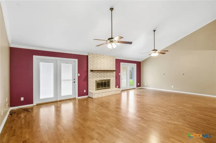 201 Laguna Drive, Victoria, TX 77904 - #3