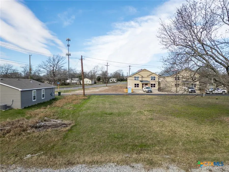 1215 S 12th Street, Temple, TX 76504 - Image #3