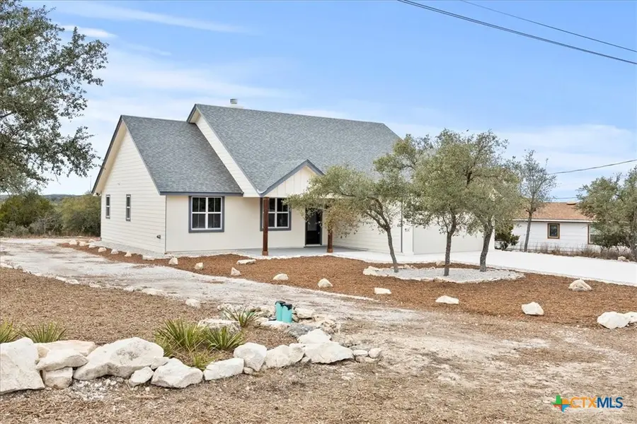 1190 Fernwood Road, Fischer, TX 78623 - #2