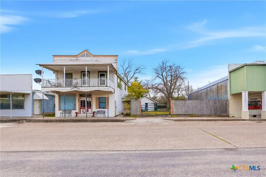 205 N Main, Moulton, TX 77975 - Image #2