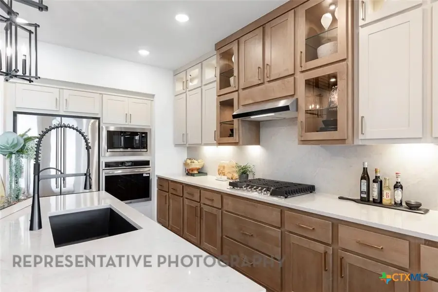 9521 Boathouse Drive, Austin, TX 78744 - Image #3