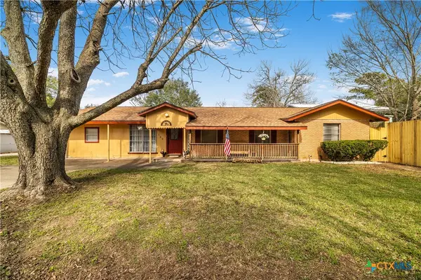 120 Live Oak, Lolita, TX 77971