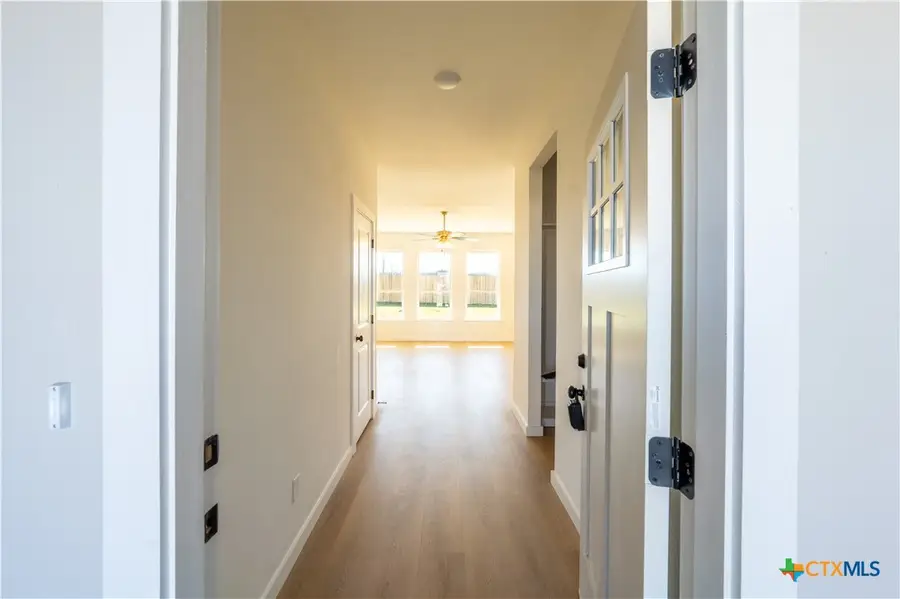 727 Liberty Park Drive, Belton, TX 76513 - Image #2