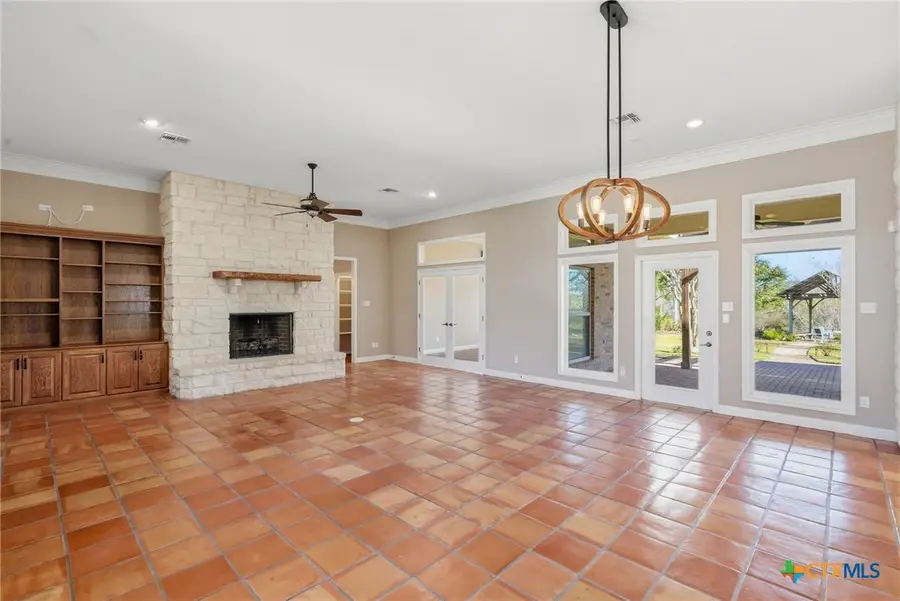 106 Pebble Brook, Victoria, TX 77904 - #3