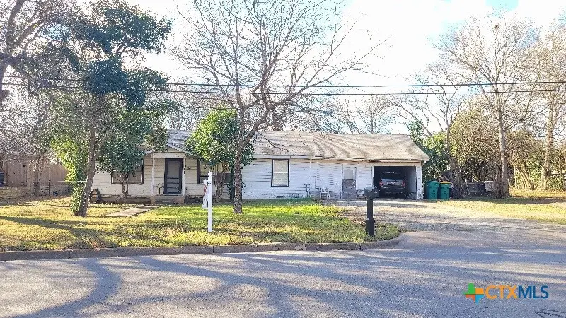 2307 S Wall Street, Belton, TX 76513 - Image #2