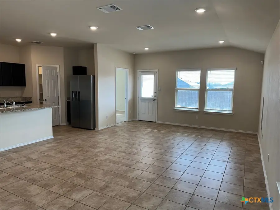 5802 Harriet Tubman Avenue, Killeen, TX 76543 - Image #3