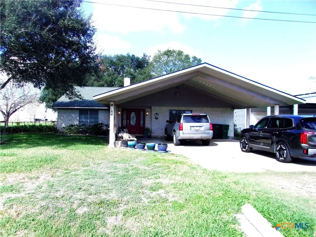 184 Russell Road, Victoria, TX 77904 - #1