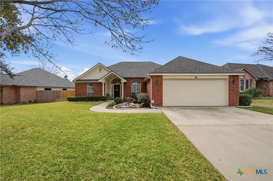 2411 Kingsbury Drive, Temple, TX 76502 - Image #2